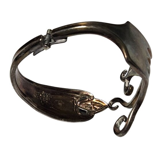 Vintage Spoon Bracelet Intricate Swirl Design Floral Motif Adjustable Fit Women - Picture 4 of 5